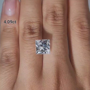 video of 4.09ct diamond under warm light