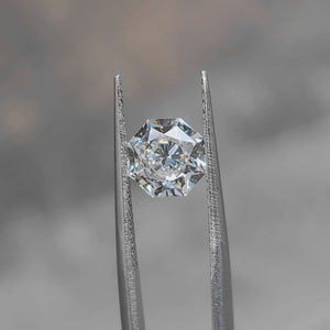 "Sunlight video showing 2.103ct modified octagon cut diamond's precise facets"