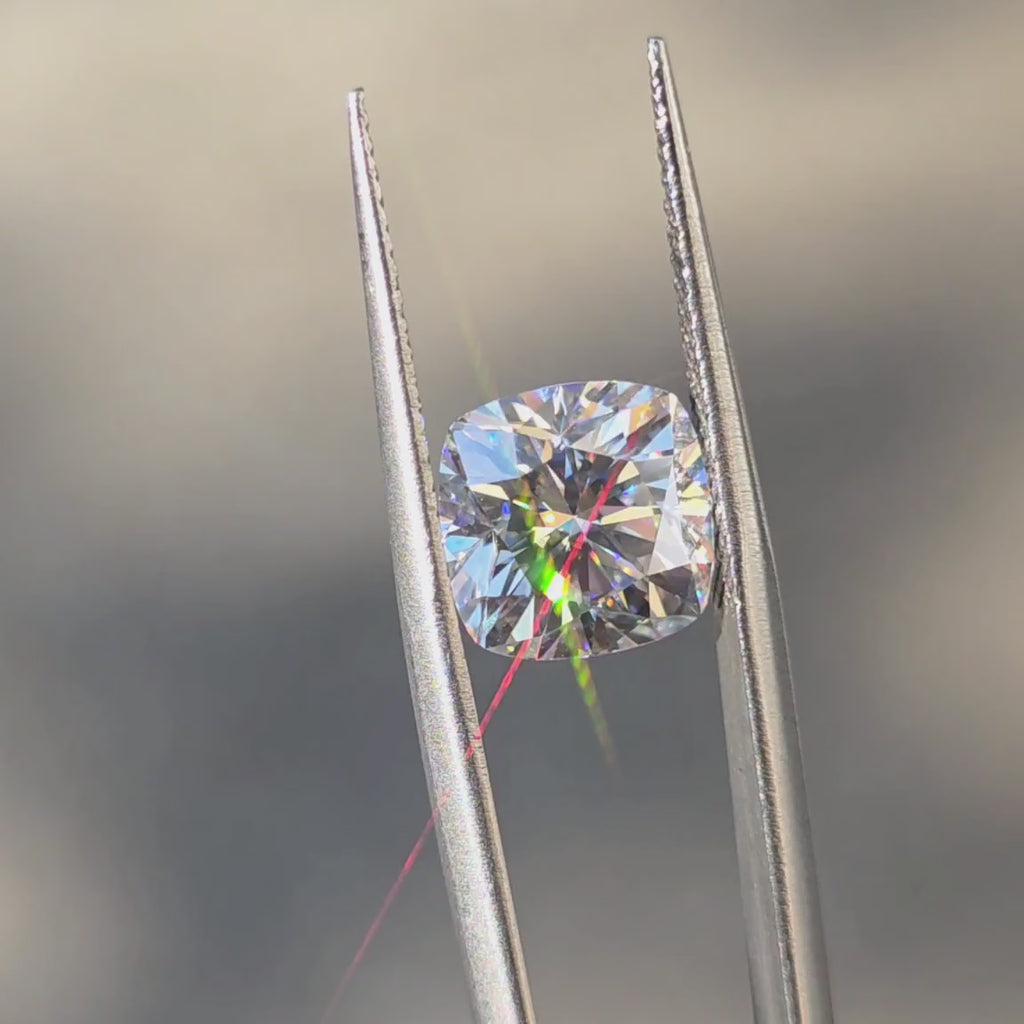 Doveggs Crown Arrow Cut Square Cushion Moissanite Loose Stone in Sunlight