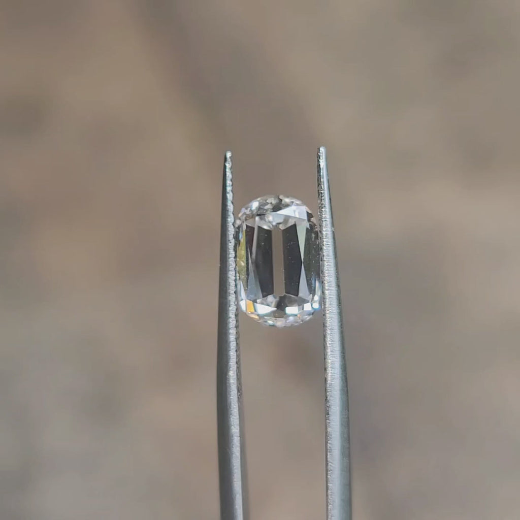 Sunlight video highlighting 3.06ct old mine cut's D color