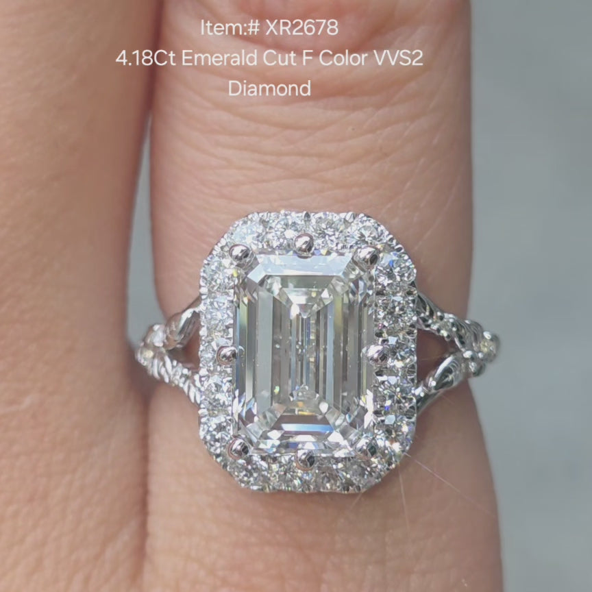 DovEggs emerald diamond ring sparkling in natural light video