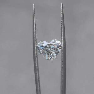 Sunlit video of 3.35ct heart diamond's elegant curves