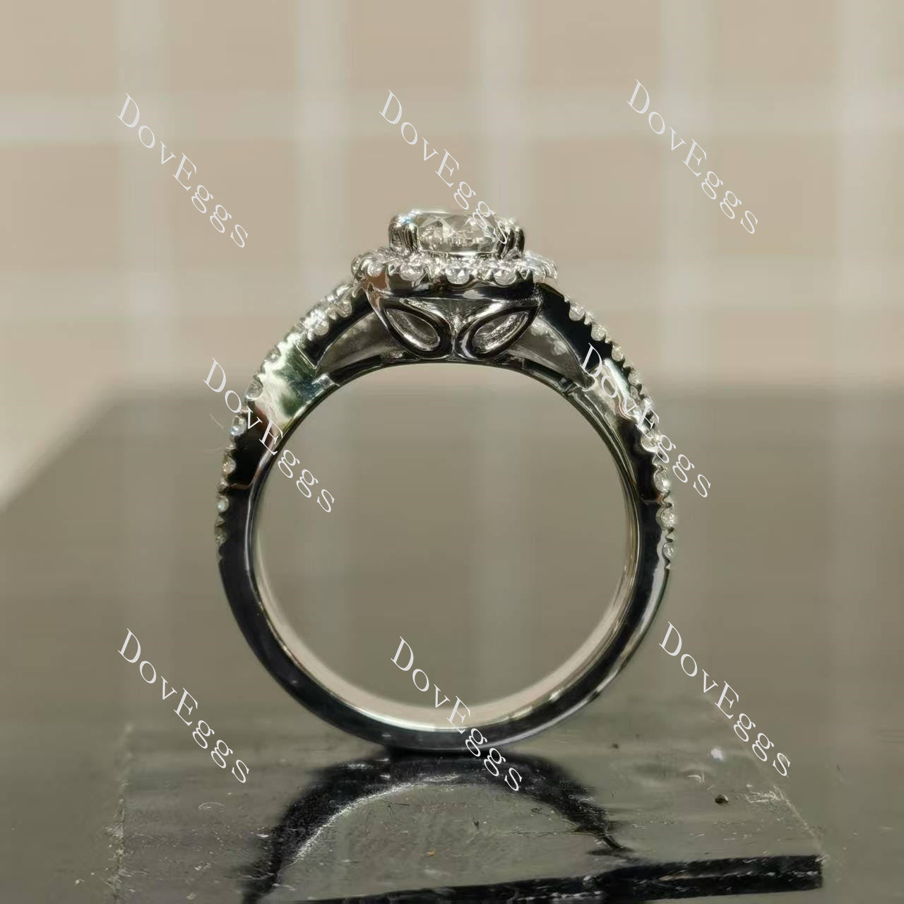 (size 7.5) Doveggs Sterling Silver 1.52ct Oval F color VVS2 Clarity Excellent cut lab grown diamond ring(certified)
