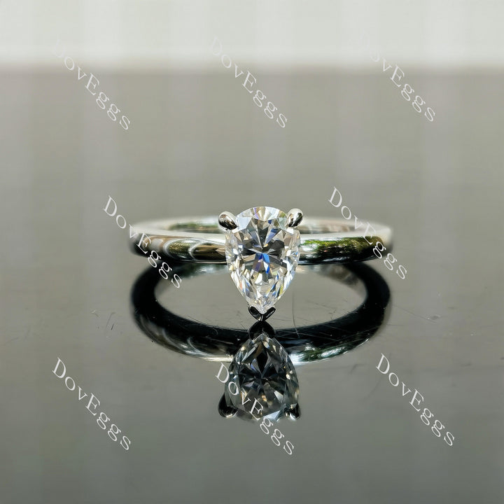 (size 5) Doveggs sterling silver 1ct pear moissanite engagement ring
