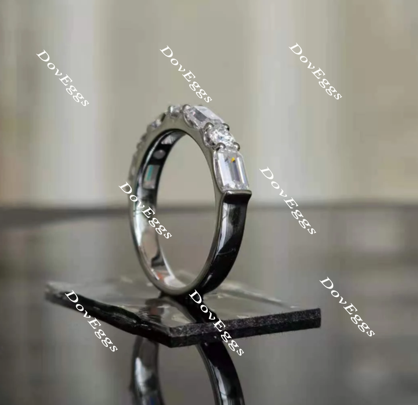 Doveggs Emerald art deco moissanite wedding band/moissanite ring-2.4mm band width