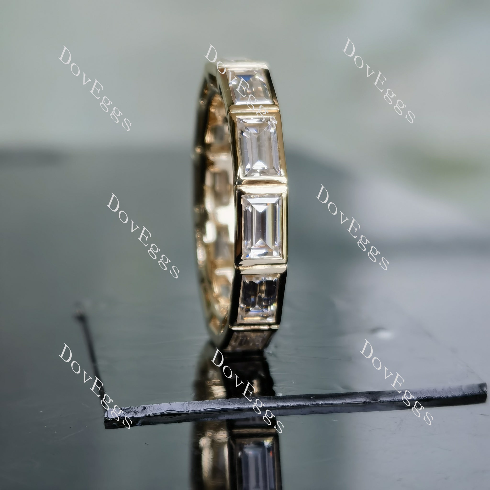 Doveggs emerald full eternity bezel moissanite/Lab grown diamond wedding band-4.0mm band width