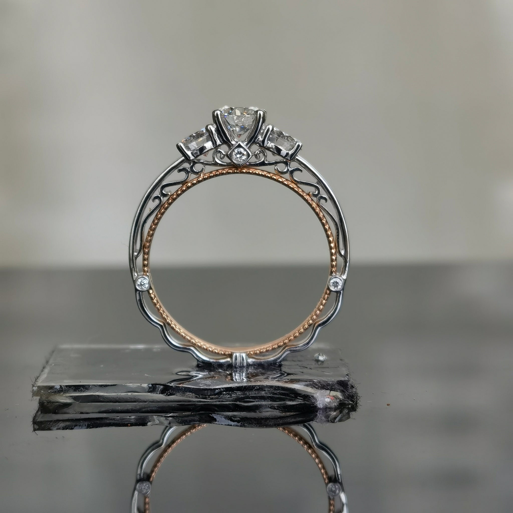 doveggs 1.1 carat round lab created diamond CVD engagement ring(size 7)