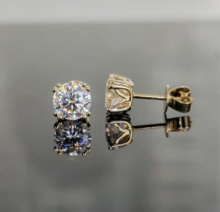 Doveggs solitaire round moissanite stud earring for women - DovEggs-Seattle