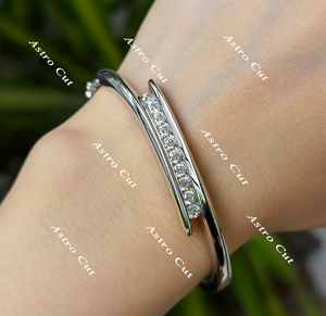 Doveggs round moissanite/lab grown diamond bangle for women