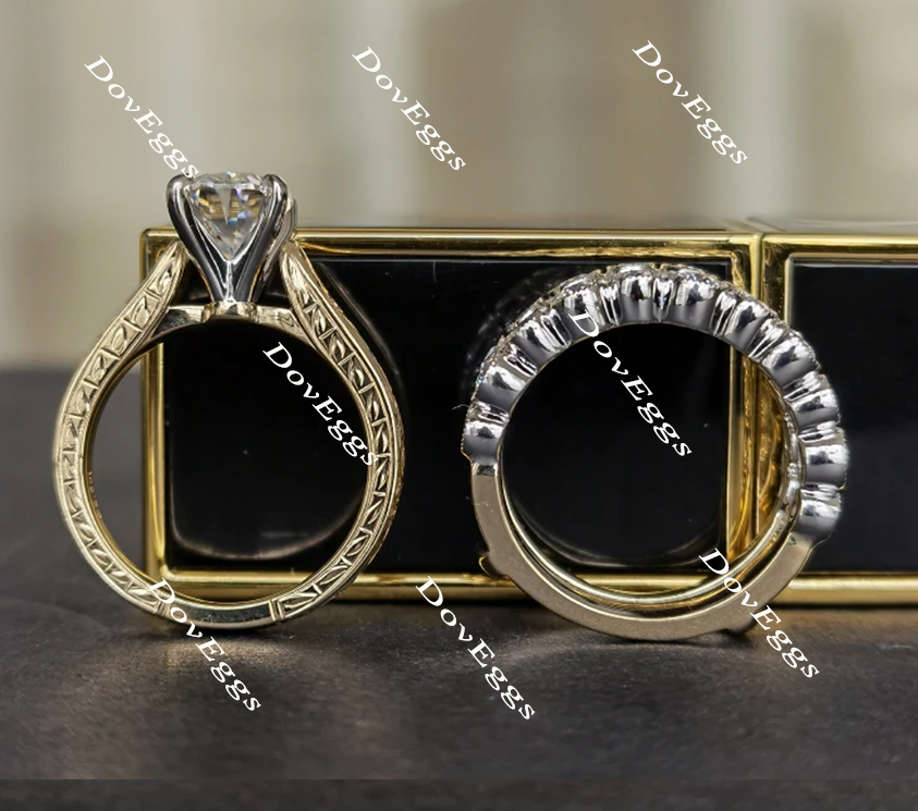 Doveggs oval moissanite bridal set (2 rings)