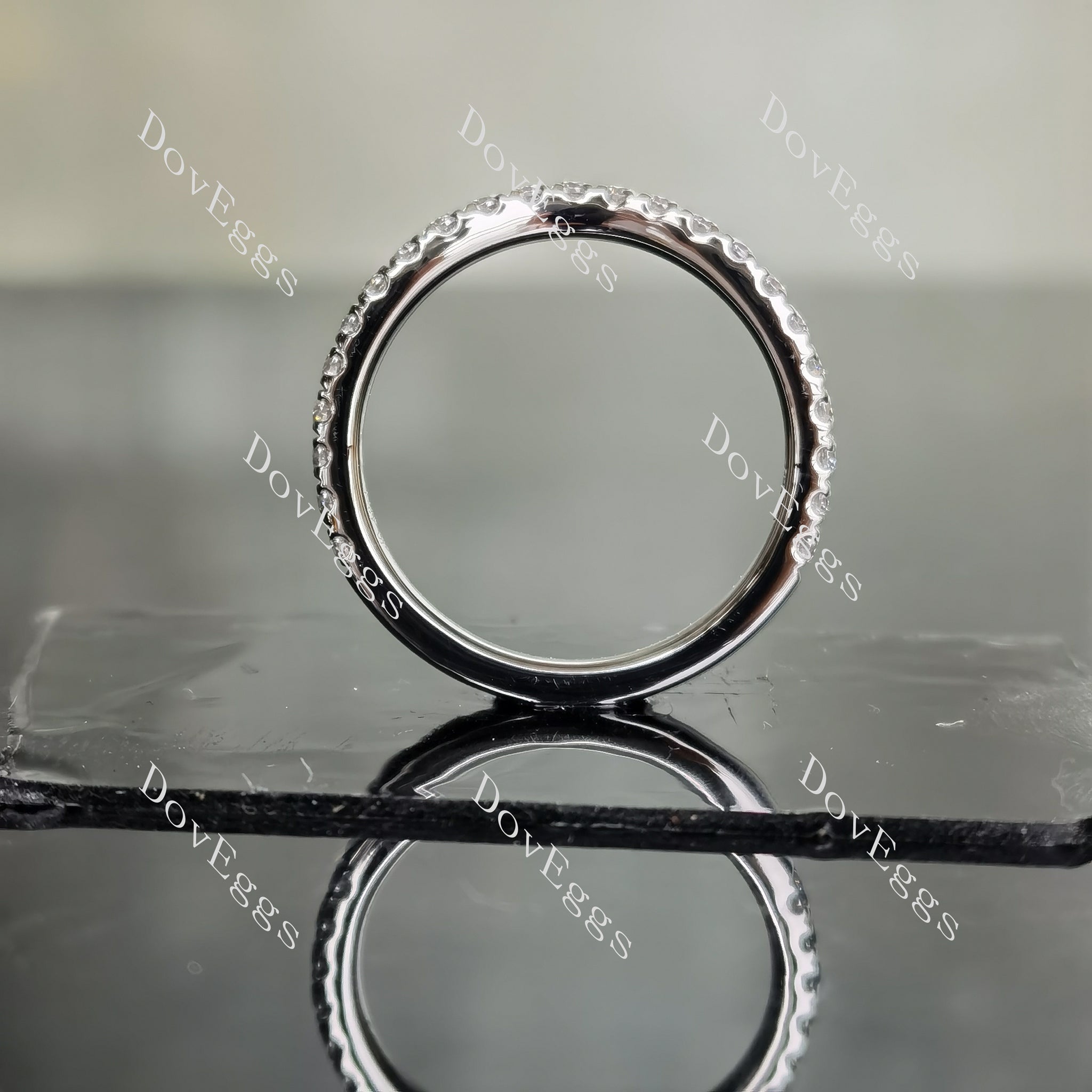 Doveggs round moissanite wedding band for women-2.0mm band width