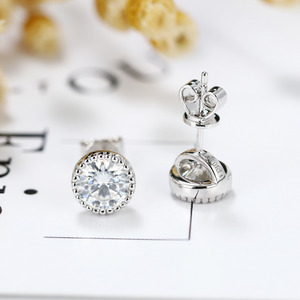 Doveggs bezel setting round moissanite stud earrings for women