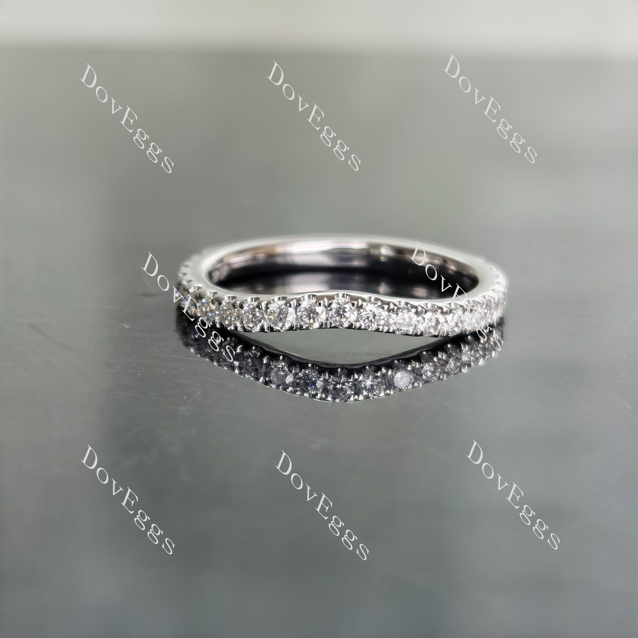 Doveggs round moissanite/lab grown diamond wedding band for women-2.0mm band width