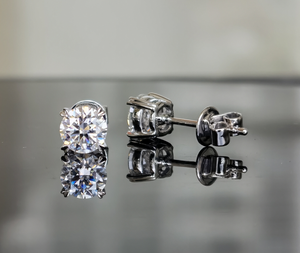 Doveggs 1 carat gh color round moissanite stud earrings