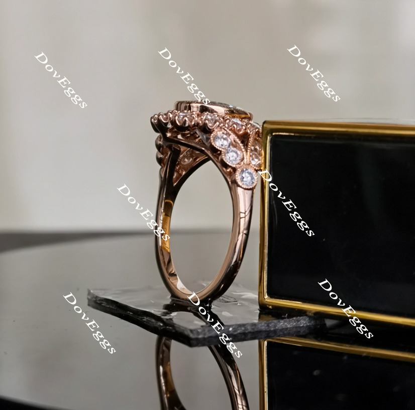 The Marisol flower shape Oval Ring