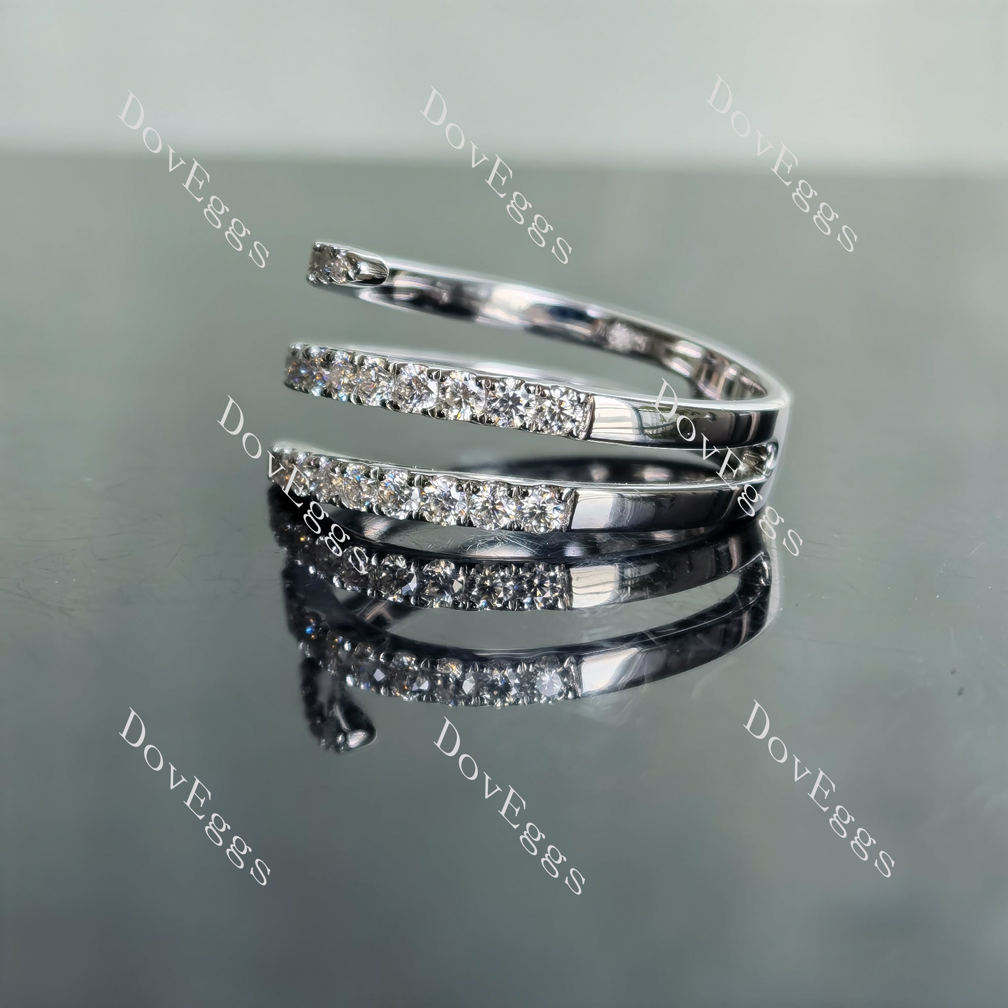 Doveggs round three line pave moissanite/lab grown diamond wedding band-5.3mm band width