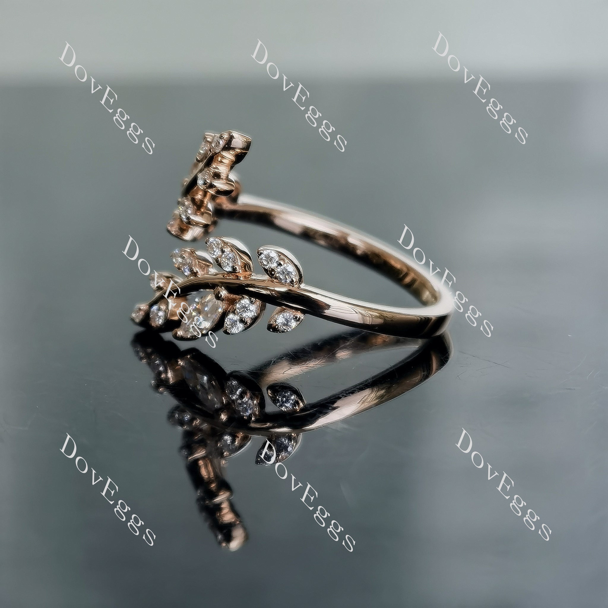 Doveggs round art deco leaf moissanite/lab grown diamond wedding band-1.8mm band width