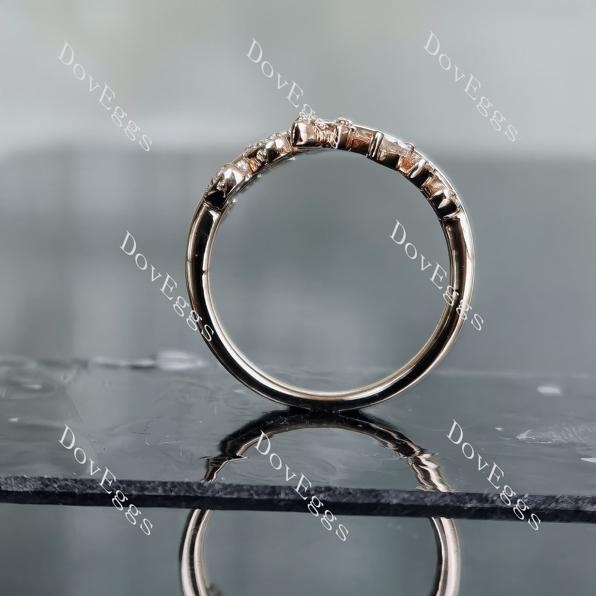 Doveggs round art deco leaf moissanite/lab grown diamond wedding band-1.8mm band width