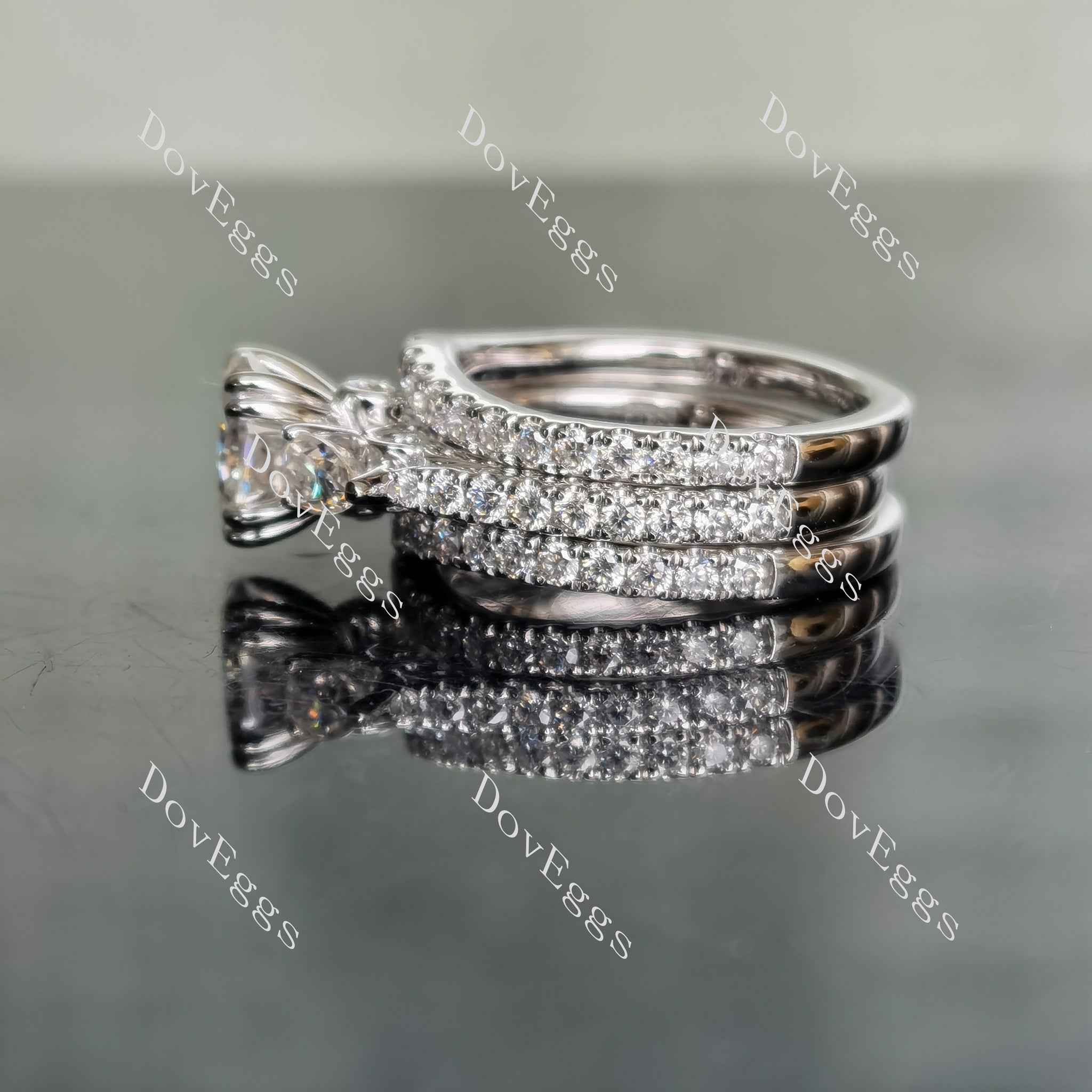 DovEggs oval three stones pave moissanite bridal set(3 rings)