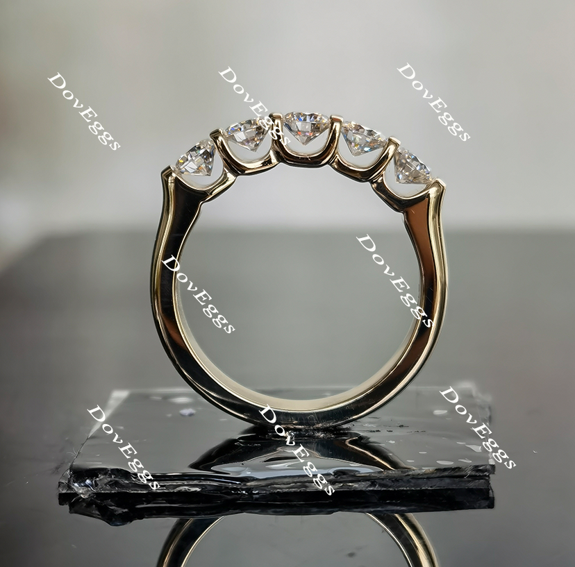 Doveggs Five stone moissanite wedding band/moissanite ring-4mm band width