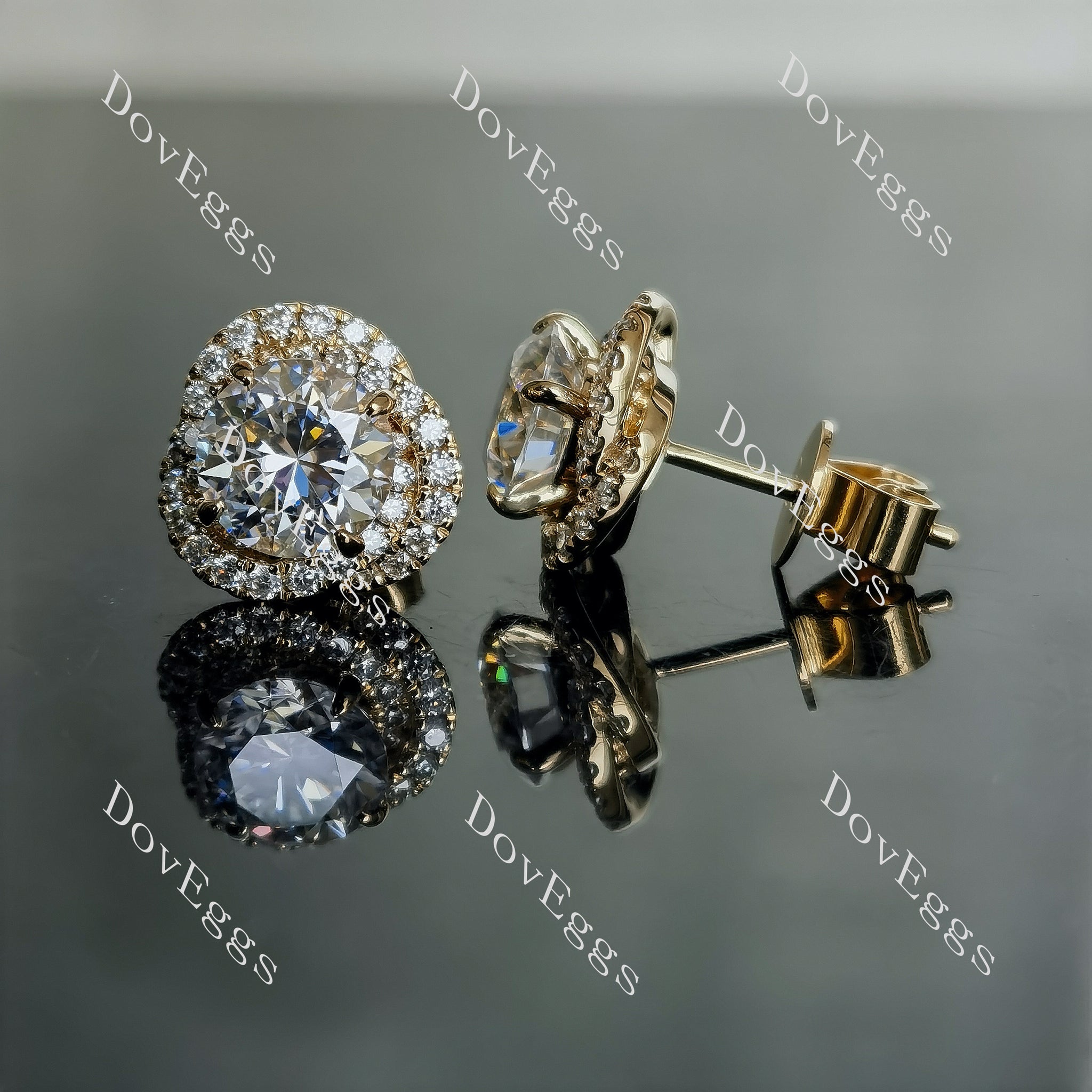 Doveggs flower shape halo round moissanite stud earrings for women