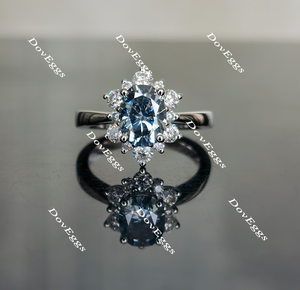 flower shape moissanite engagement ring