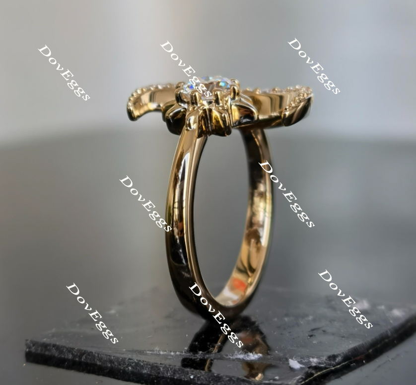 Doveggs 10k yellow gold Crescent Moon and Start moissanite wedding band (size 7.125)