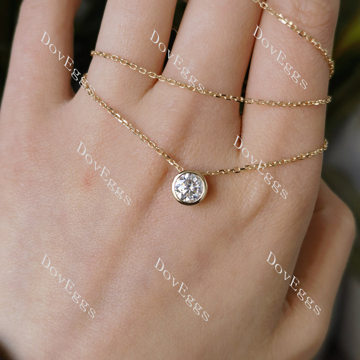 Doveggs round bezel setting moissanite pendant necklace (pendant only) - DovEggs-Seattle