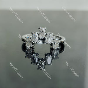 Doveggs oval five stones moissanite/lab grown diamond wedding band-2.3mm band width