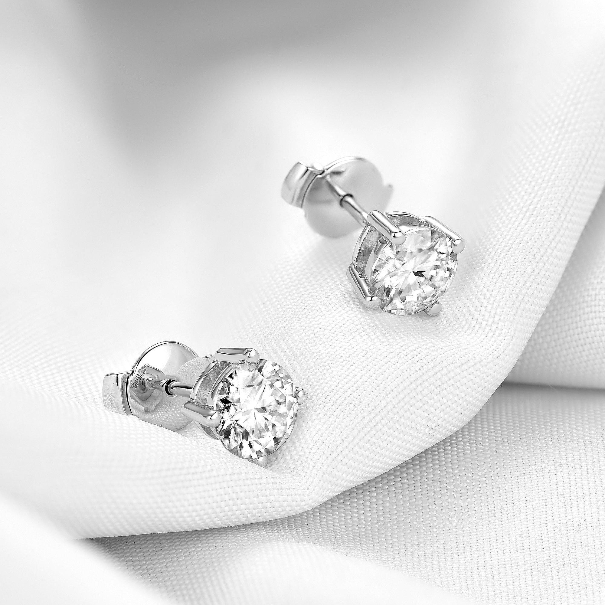 doveggs moissanite 2 carat round moissanite sterling silver stud earring