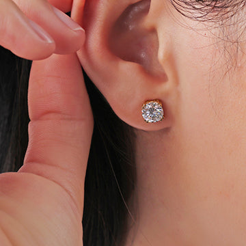 Doveggs solitaire round moissanite stud earring for women