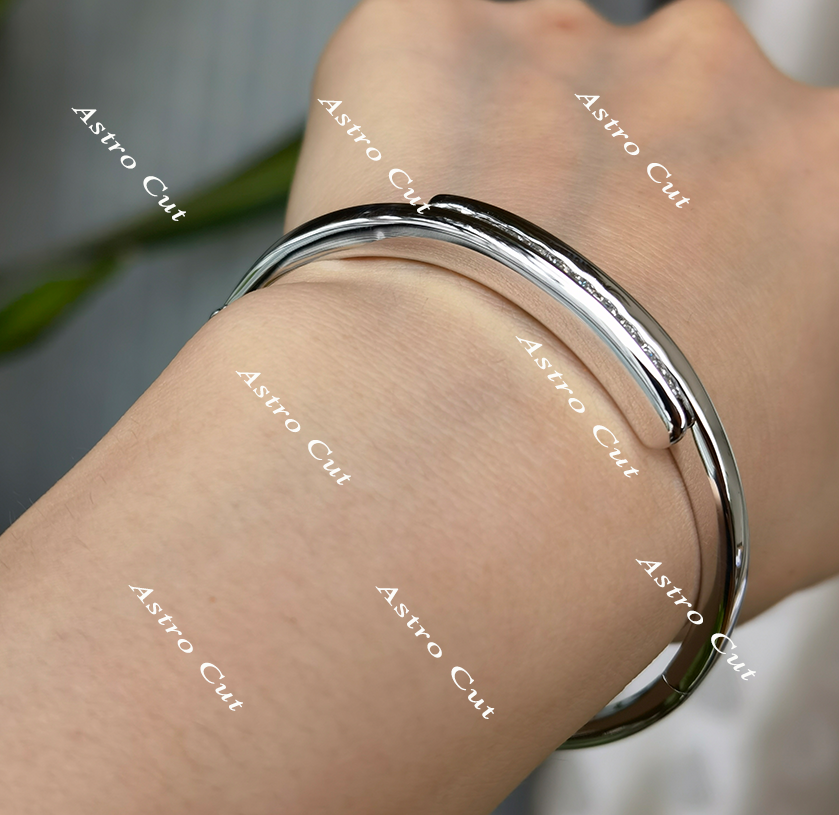 Doveggs round moissanite/lab grown diamond bangle for women