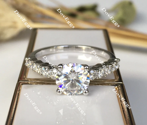 doveggs round side stone moissanite engagement ring