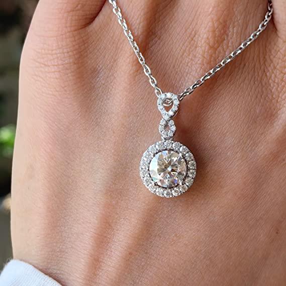 Doveggs 2ct round halo moissanite pendant necklace in sterling silver for women