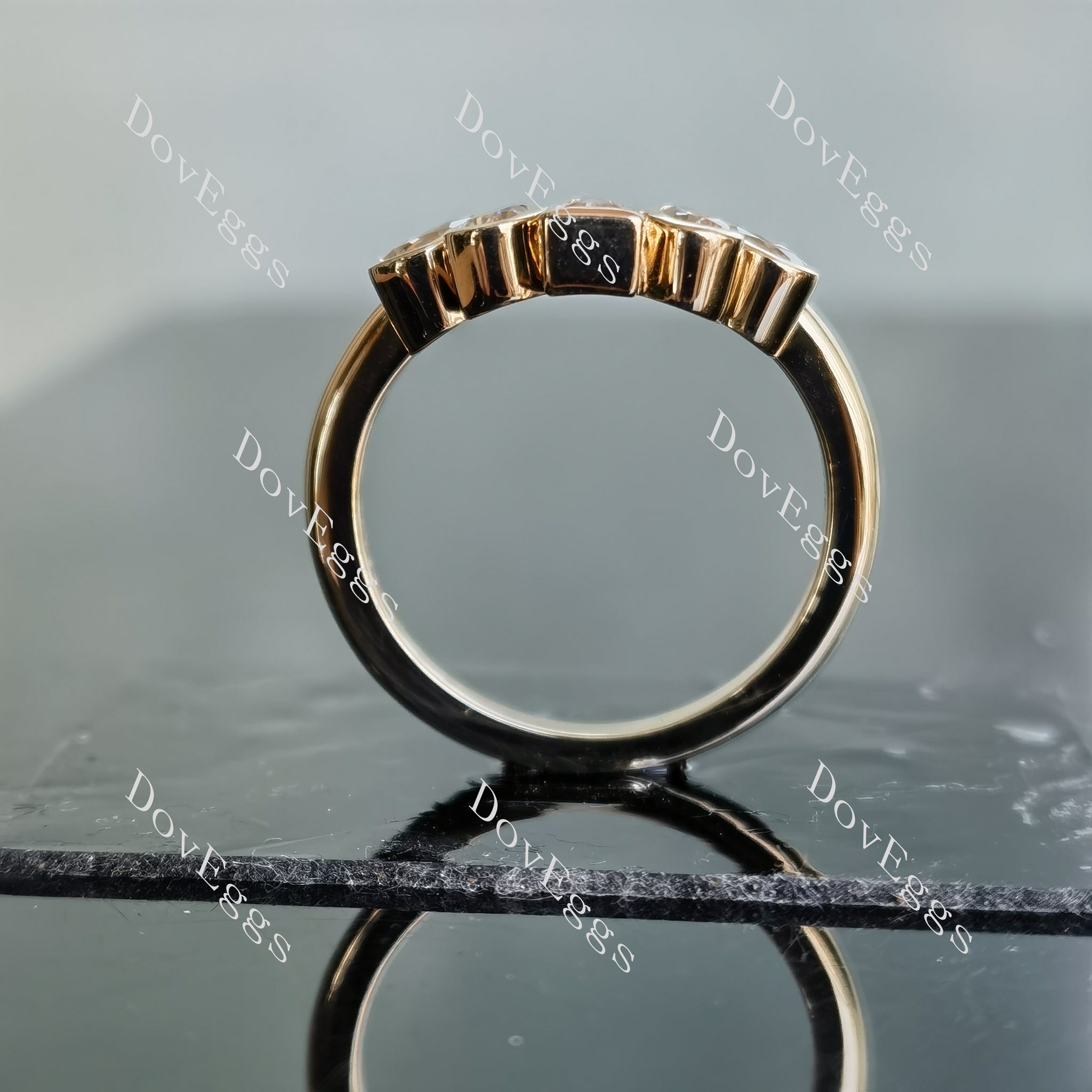 Doveggs round bezel moissanite/lab grown diamond wedding band-2.0mm band width