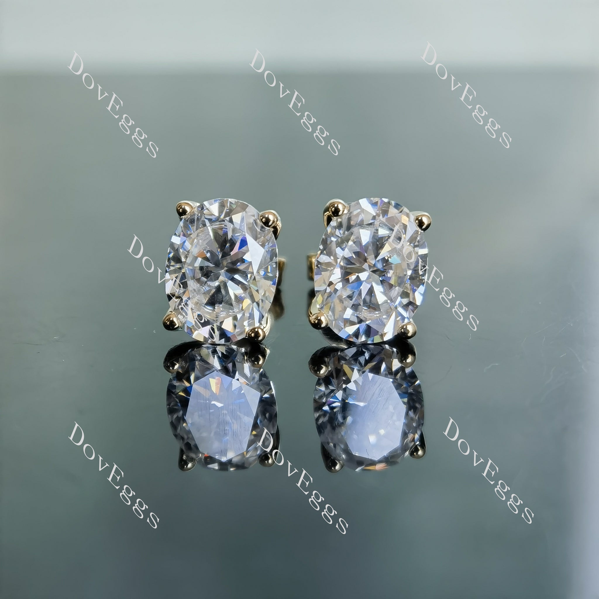 Doveggs oval moissanite push back earrings with accents for women