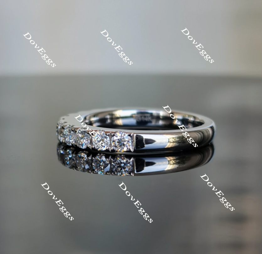 Doveggs round moissanite/lab grown diamond wedding band-2.7mm band width