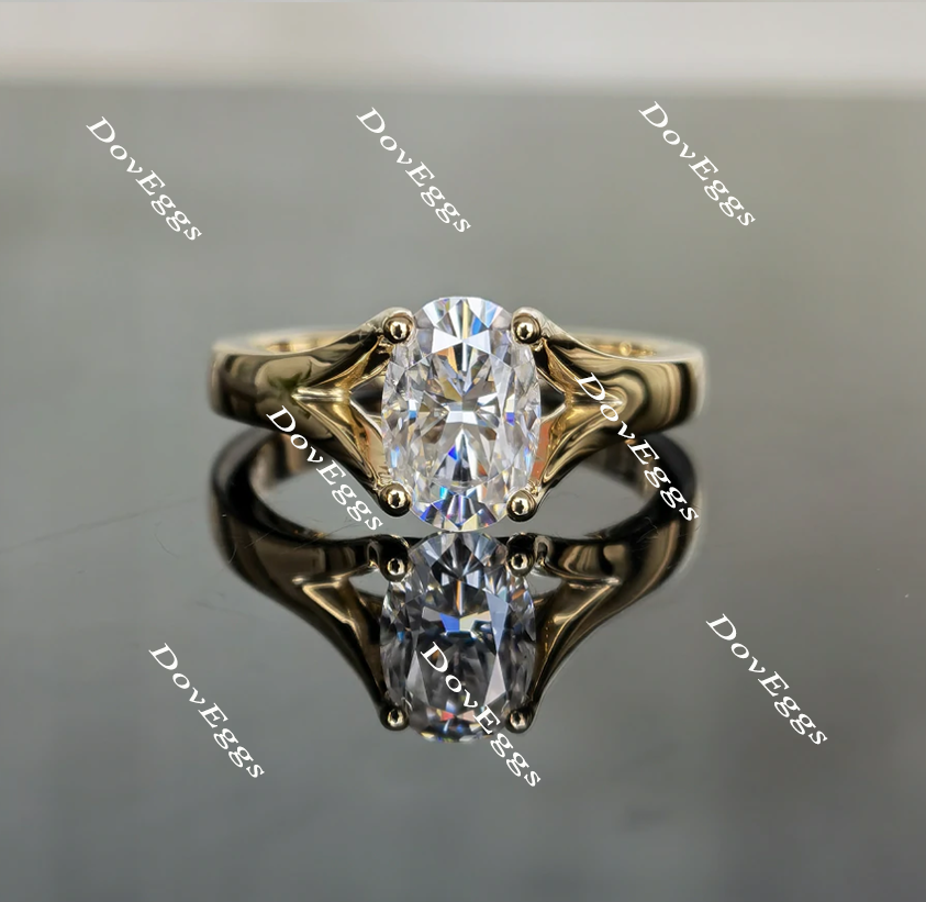 solitaire moissanite engagement ring