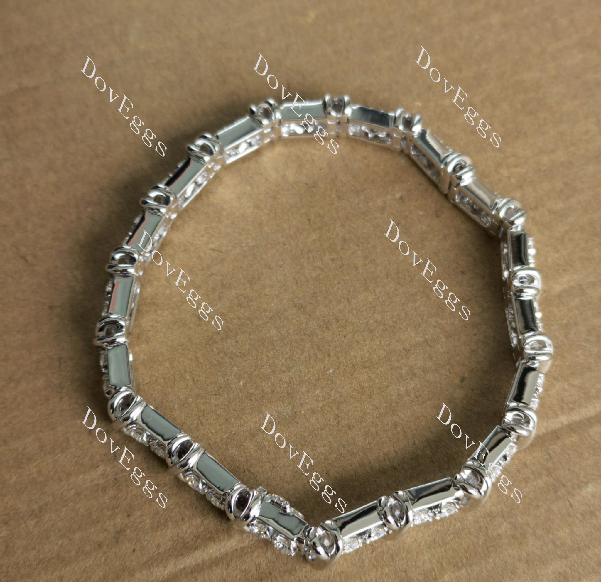 Doveggs round full eternity moissanite bracelet for women