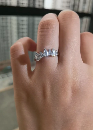 Doveggs crown moissanite /lab grown diamond engagement ringwedding band-2.0mm band width