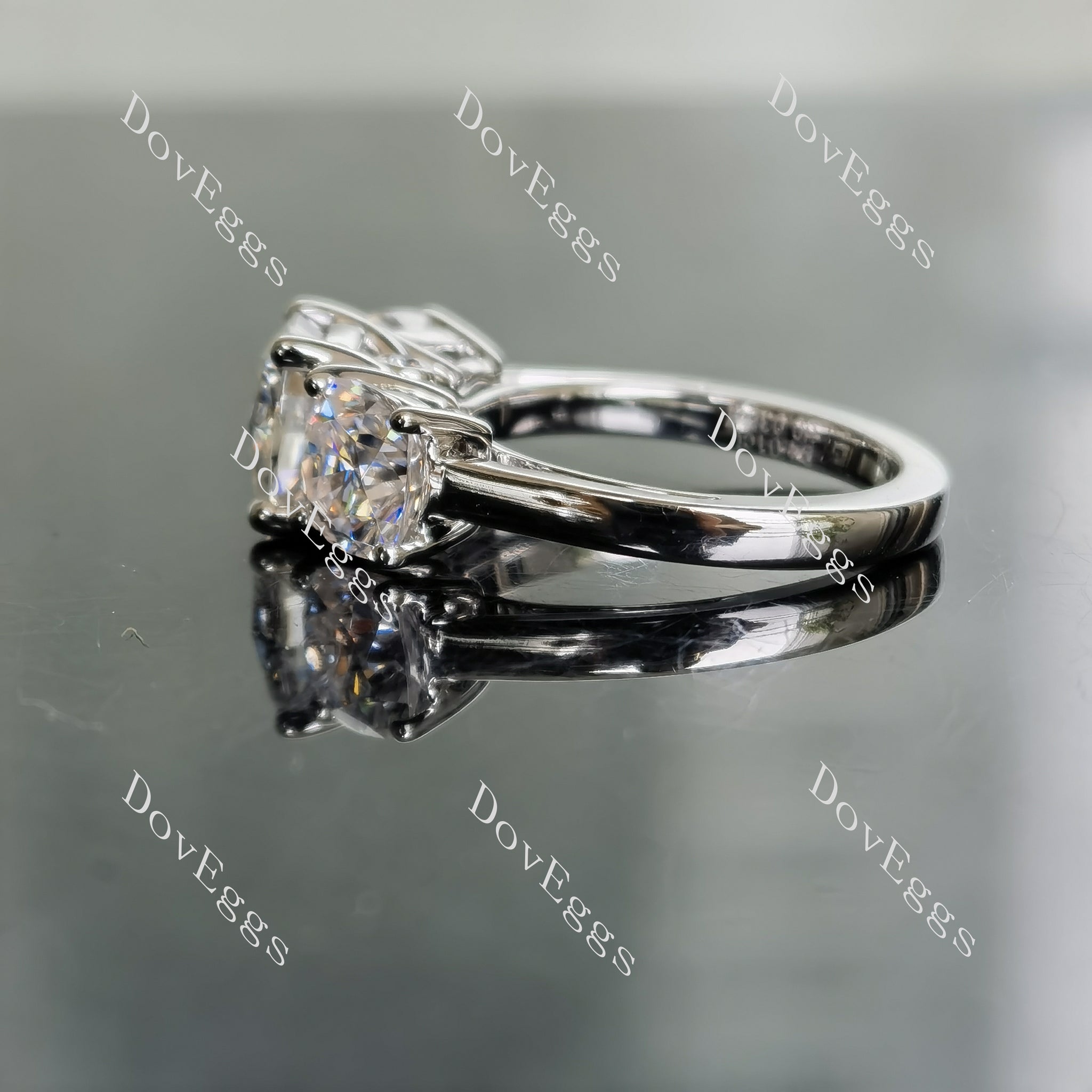 Doveggs cushion three stones moissanite engagement ring