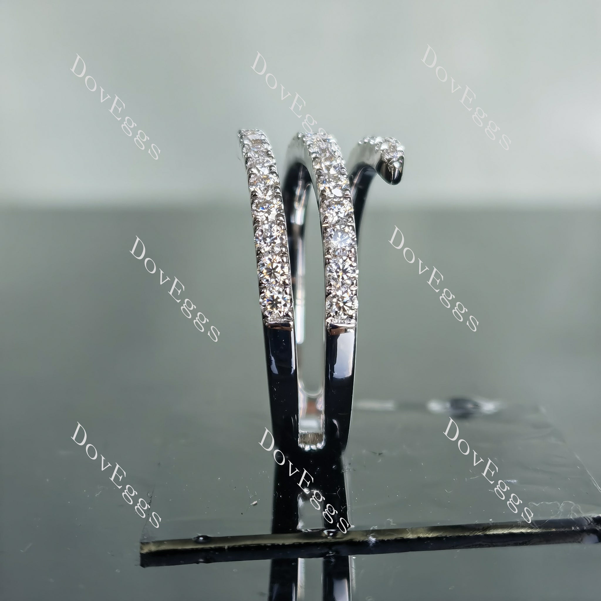 Doveggs round three line pave moissanite/lab grown diamond wedding band-5.3mm band width