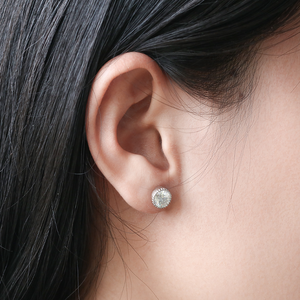 Doveggs bezel setting round moissanite stud earrings for women