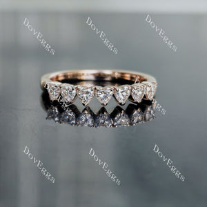 Doveggs heart seven stones moissanite/lab grown diamond wedding band-2.1mm band width