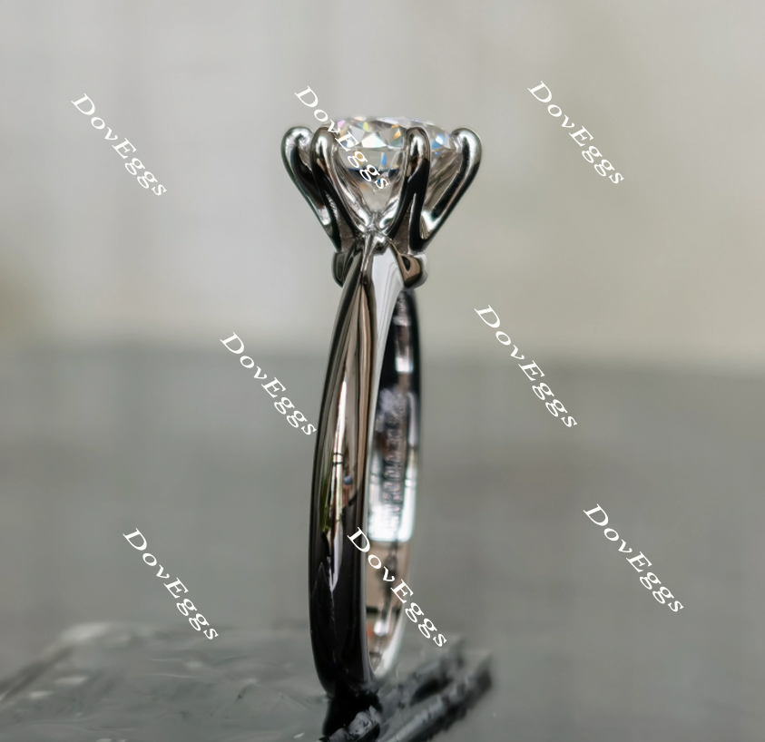 The classic 6 prongs solitaire style moissanite ring