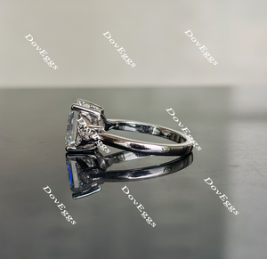 Doveggs side stones moissanite engagement ring