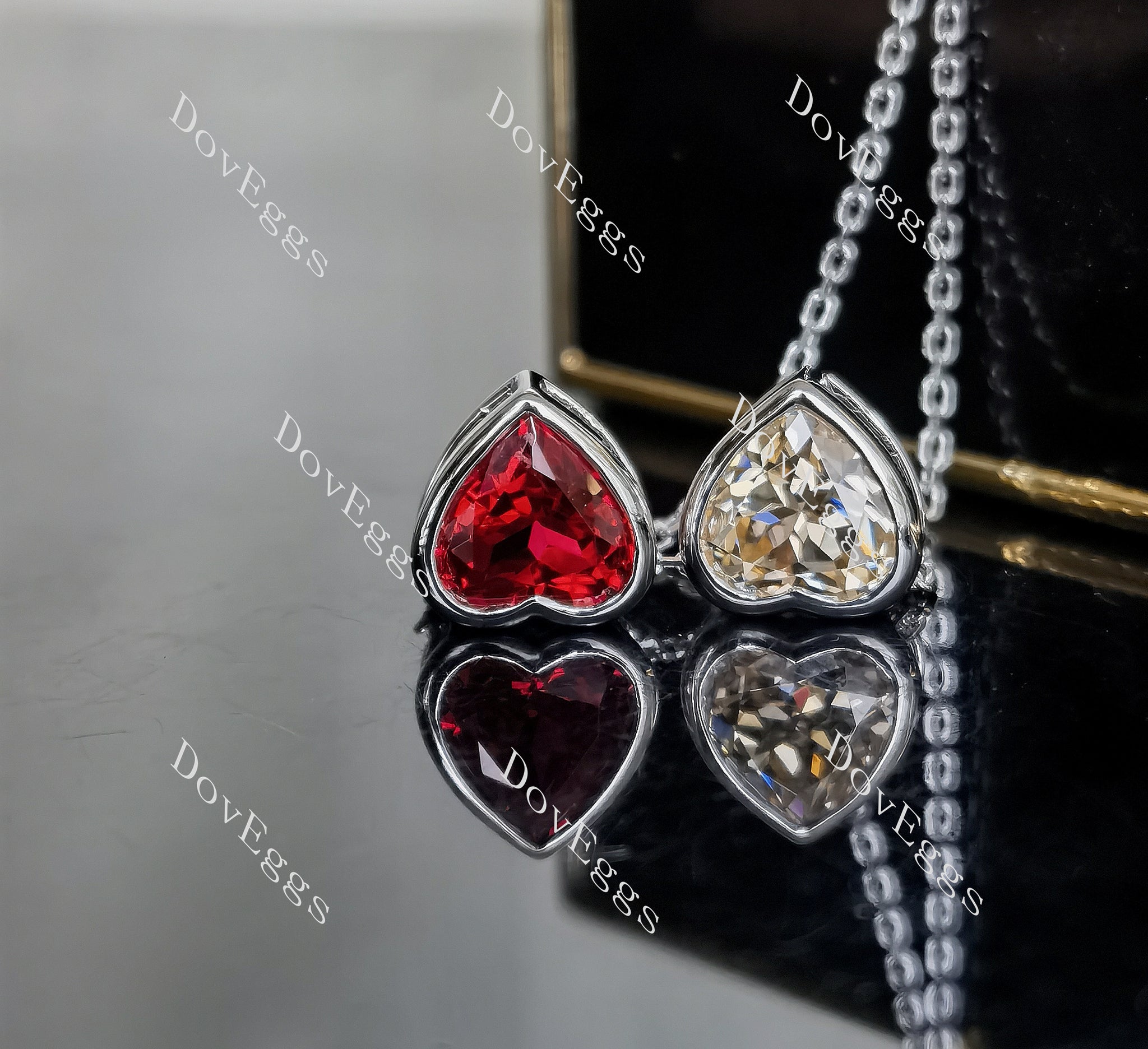 Doveggs bezel 10k gold pendant necklace (pendant only)
