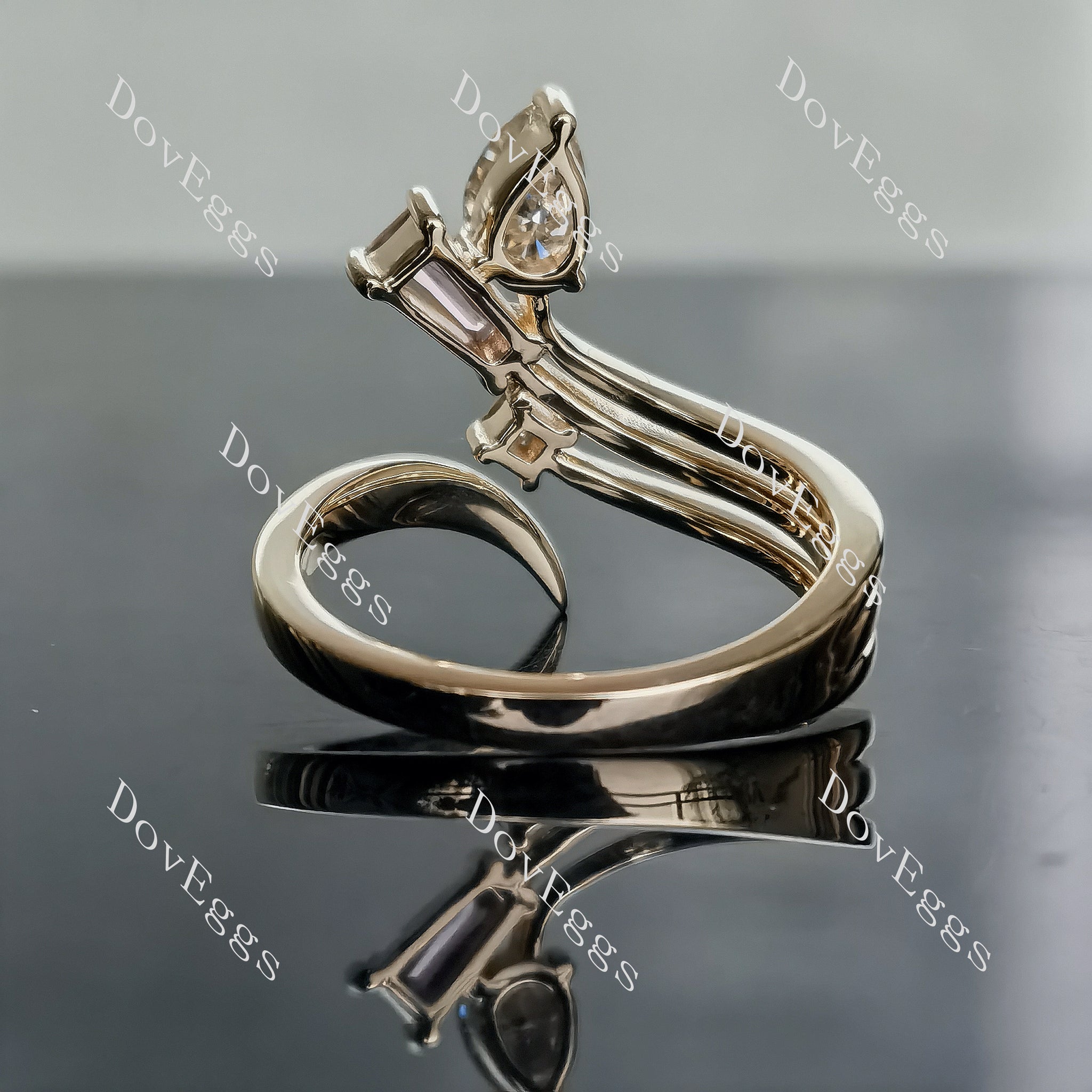 Doveggs pear art deco vintage moissanite engagement ring