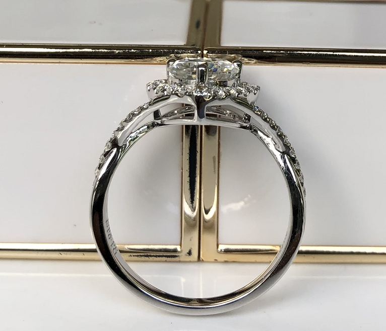 doveggs solid 18k white gold 1 carat EF color halo moissanite ring