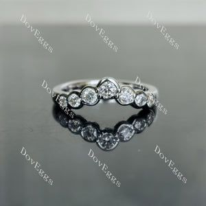 Doveggs round seven stones bezel moissanite/lab grown diamond wedding band-2.3mm band width